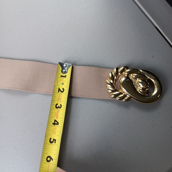 VTG DAY-LOR 1980s Stretch Womens M/L  Belt Gold Statement Buckle Beige Old Money - Picture 6 of 6